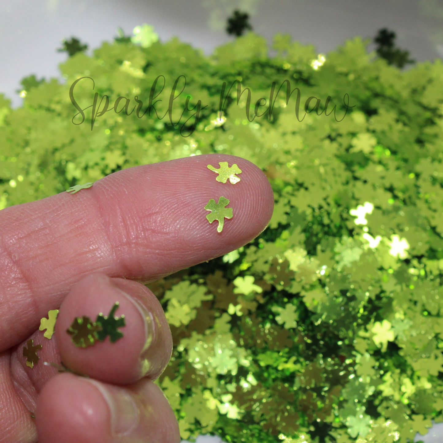 Clovers (3mm) Shape Glitter